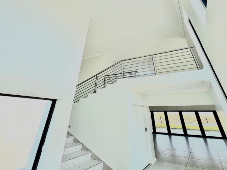 WhatsApp Image 2025-08-29 at 15.50.05 (1)