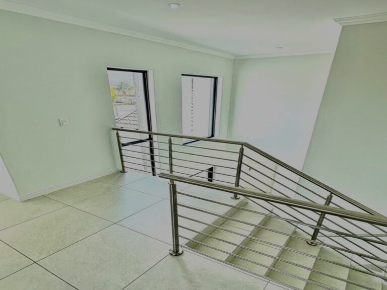 WhatsApp Image 2025-08-29 at 15.50.06 (1) (1)